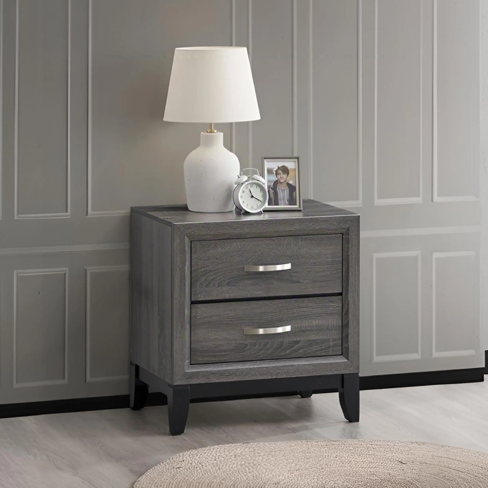 Glasgow - Nightstand With English Dovetail Drawers - Image 3