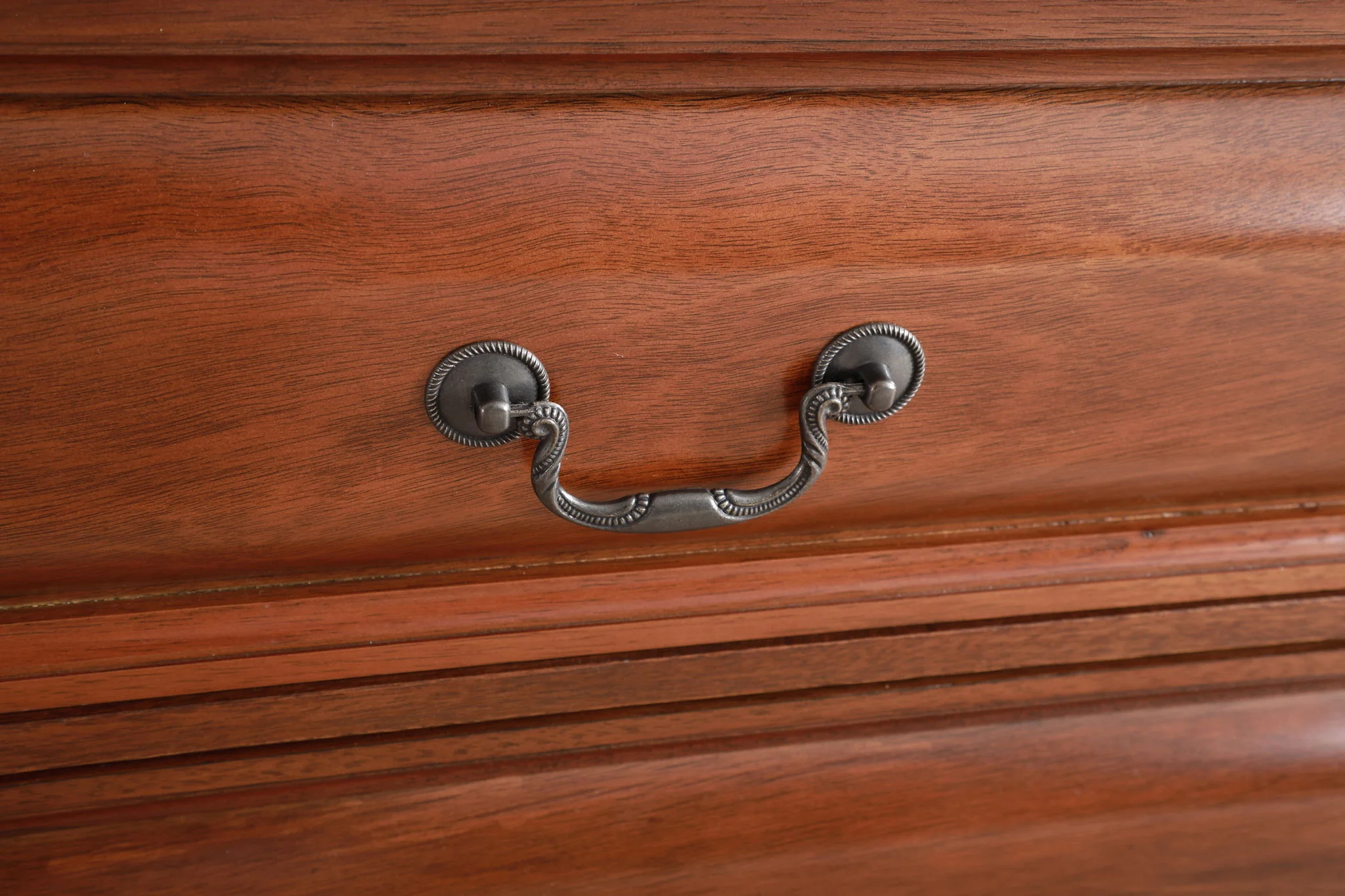 LaVita - Dresser - Image 4